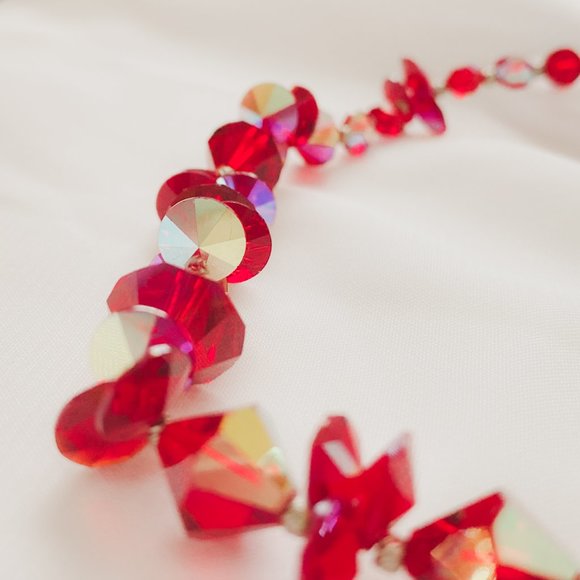 Vintage Ruby Red Aurora Borealis Crystal Glass Sparkle Choker Collar Necklace - Picture 6 of 12